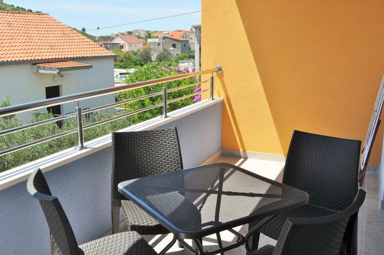 Apartments Zora Rogoznica  Exteriér fotografie